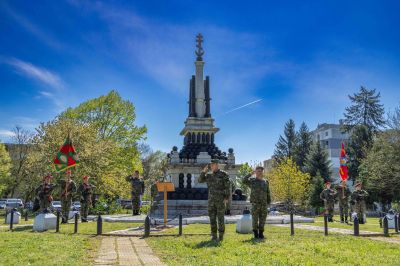 61 Стрямска механизирана бригада отбеляза 6 май - Ден на храбростта и празник на Българската армия / Новини от Казанлък