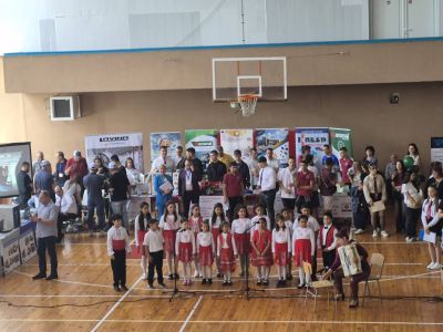 Панорама на професиите събра училищата в Казанлък 