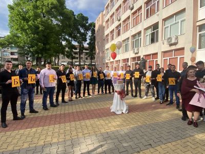 Механото изпраща абитуриентите от стотния си Випуск 2026