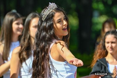 „Блясък в движение“ - първата среща на Царица Роза с обществото беше подкрепена от спортните клубове на Казанлък