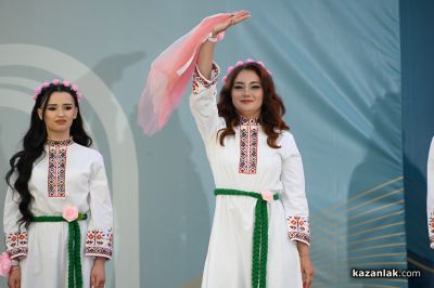 Избор на Царица Роза Павел баня и Цар на минералната вода – Павел баня