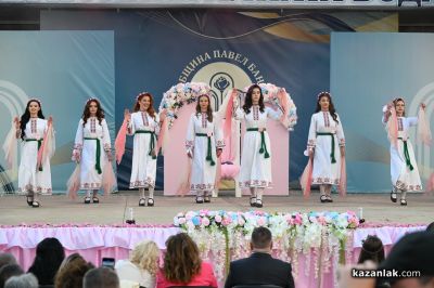 Избор на Царица Роза Павел баня и Цар на минералната вода – Павел баня