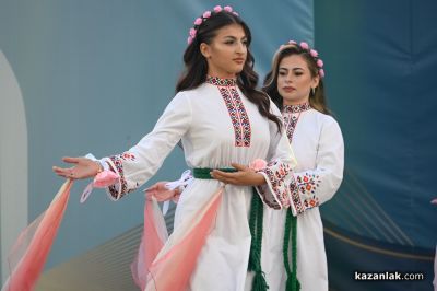 Избор на Царица Роза Павел баня и Цар на минералната вода – Павел баня