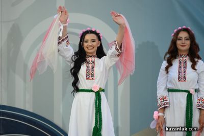 Избор на Царица Роза Павел баня и Цар на минералната вода – Павел баня