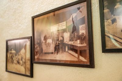 В Търничени гости от страната и чужбина се запознаха с вековните традиции на розопроизводството