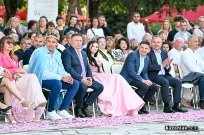 Карнавално шествие в Павел баня