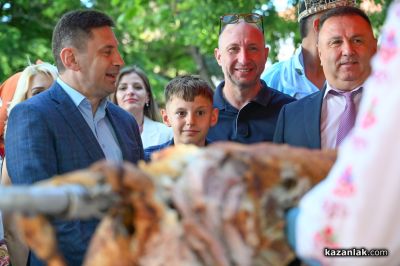 „Селските дворове“ – кулинарно изложение в Павел баня