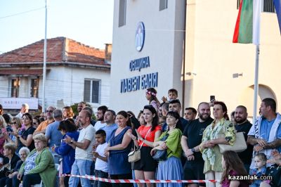 Карнавално шествие в Павел баня