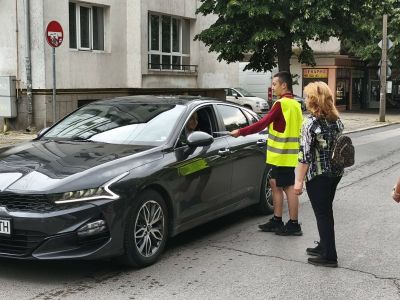 Ученици от ОУ „Мати Болгария“ се включиха в кампания за пътна безопасност