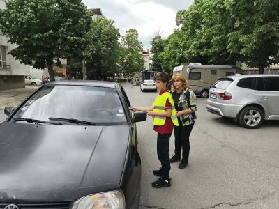 Ученици от ОУ „Мати Болгария“ се включиха в кампания за пътна безопасност