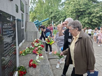 НЧ “Братство 1869”, с. Енина почете Христо Ботев и загиналите