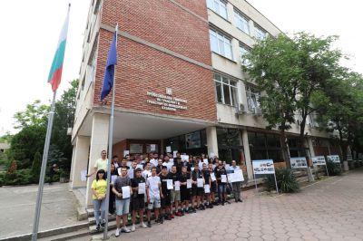 ПГТТМ приключи успешно Дейност 8 „Провеждане на практика в реална работна среда“ по проект МПОО