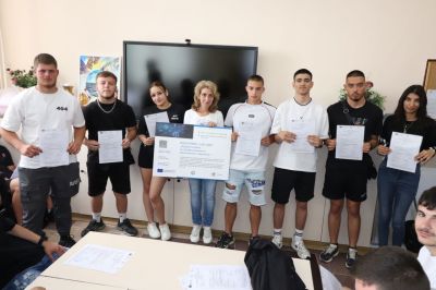 ПГТТМ приключи успешно Дейност 8 „Провеждане на практика в реална работна среда“ по проект МПОО
