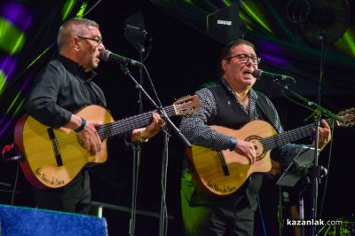 Певицата Ищар и групата The Gypsies в Казанлък 