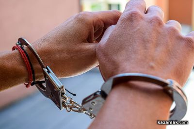 40-годишна жена нощува в ареста, шофирала пияна  / Новини от Казанлък