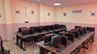 STEM среда и високотехнологично оборудване в ПГ „Иван Хаджиенов“