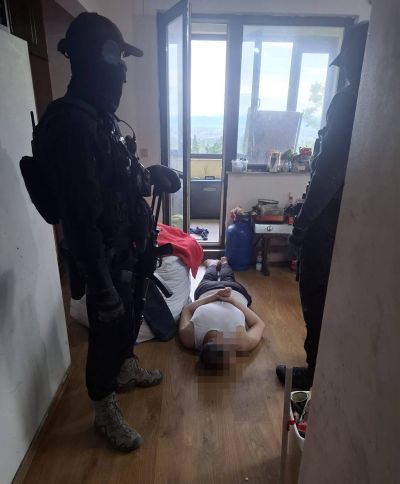 Организирана престъпна група за трафик на мигранти през България е неутрализирана при специализирана операция на МВР и ДАНС/ Видео 