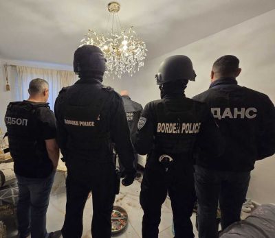 Организирана престъпна група за трафик на мигранти през България е неутрализирана при специализирана операция на МВР и ДАНС/ Видео 