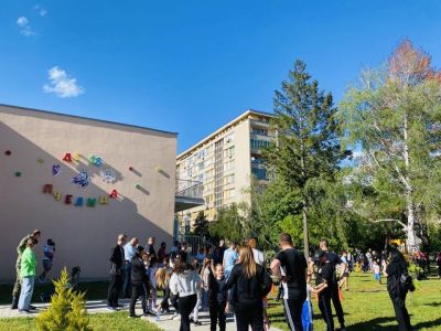 Детска градина в Казанлък създаде свой химн по проект на МОН