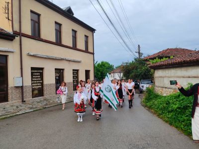 В Енина отбелязаха Еньовден с традиционни обичаи и ритуали