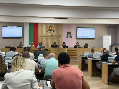 Община Казанлък не планира промяна в данъците и таксите за 2026г.  / Новини от Казанлък