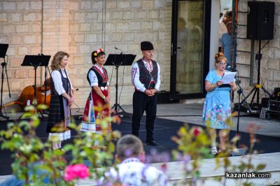 Концерт-спектакъл “Легендата за трите сестри“ на АНПТ “Дунав“ в Етнографски комплекс “Дамасцена“