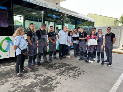 ПГТТМ успешно приключи изпълнението на проект по програма  „Еразъм+“ / Новини от Казанлък