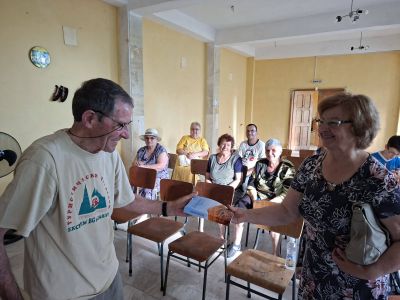 ТК “Енинско ждрело“ и местното КЛИО проведоха среща-разговор и представяне на книга с известен и уважаван турист-маркировач от Казанлък