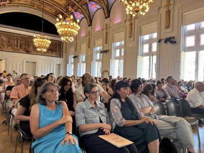 Международен училищен проект разкрива неразказани истории на български търговци на розово масло