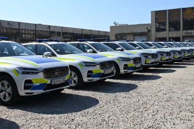 204 нови автомобила вече са в автопарка на столичната и областните дирекции на МВР