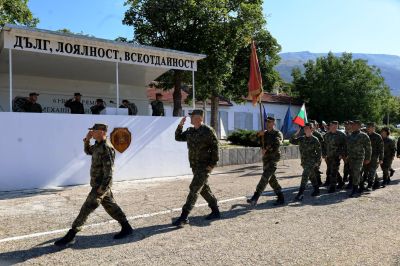 61-ва Стрямска механизирана бригада изпрати с аплодисменти на признателност своя заместник-командир по логистичното осигуряване 