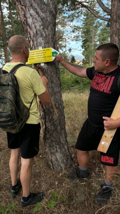 Доброволческа инициатива подобри условията по туристически маршрут край Казанлък