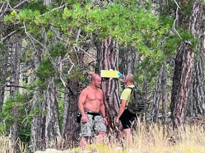 Доброволческа инициатива подобри условията по туристически маршрут край Казанлък