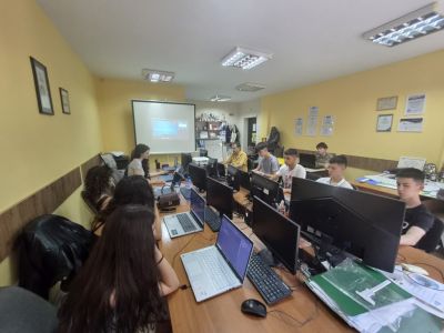Професионален курс с 2-седмично обучение по Еразъм+ в ЦПО към „ИКТ Център 