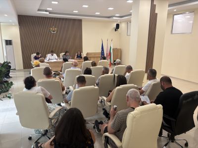 Новите маршрутни разписания за работническите курсове бяха подкрепени на общественото обсъждане 