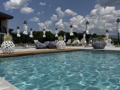 Открийте новото място за летни срещи с приятели и семейството - Maria Village Resort край Павел баня