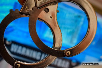 Задържаха шофьор с положителна проба за амфетамин и метамфетамин в Казанлък  / Новини от Казанлък