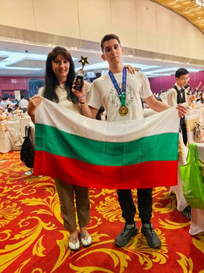 Математикът Валентин Кирилов от Казанлък с нови международни успехи 