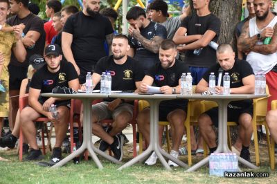 Овощник събра около 50 борци в зрелищна спортна надпревара