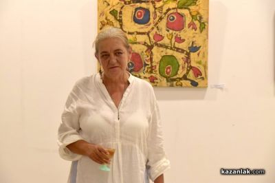 Изложба на Катя Зографова събра приятели и ценители на изкуството