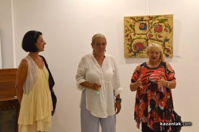 Изложба на Катя Зографова събра приятели и ценители на изкуството