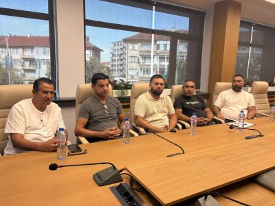 Над 40 пожара за 40 дни: Пожарната и ромските лидери с общи действия срещу палежите