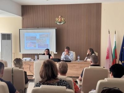 Проведе се обществено обсъждане на проекта на бюджет 2026 на Община Казанлък