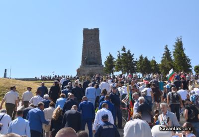 Хиляди българи почетоха 149-тата годишнина от Шипченската епопея / Новини от Казанлък