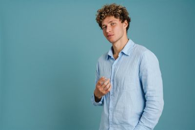 Как да изберете перфектните мъжки ризи за костюм? / Новини от Казанлък