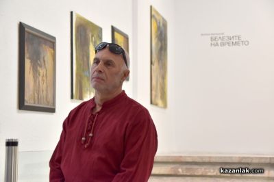 Експресивната живопис на Антон Антонов препълни залите на Художествената галерия в Казанлък
