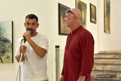 Експресивната живопис на Антон Антонов препълни залите на Художествената галерия в Казанлък