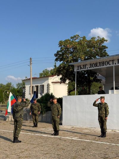 61 Механизирана бригада изпраща командира на батальона за логистично осигуряване