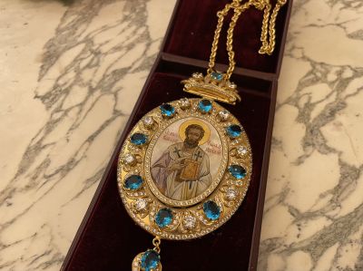 С водосвет и молебен митрополит Киприан отбеляза своя имен ден