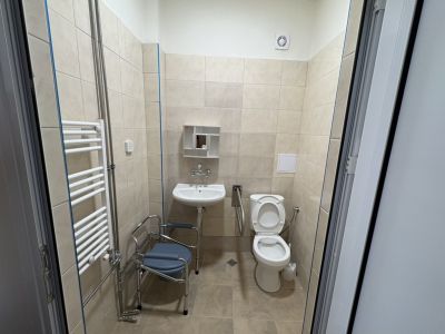 Днес бе официално открита обновената сграда на Дом за стари хора №1 в Казанлък